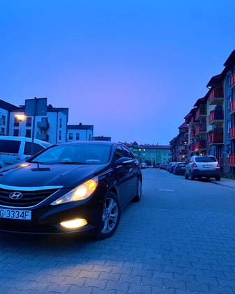 Hyundai Sonata cena 33000 przebieg: 225000, rok produkcji 2010 z Wrocław małe 379